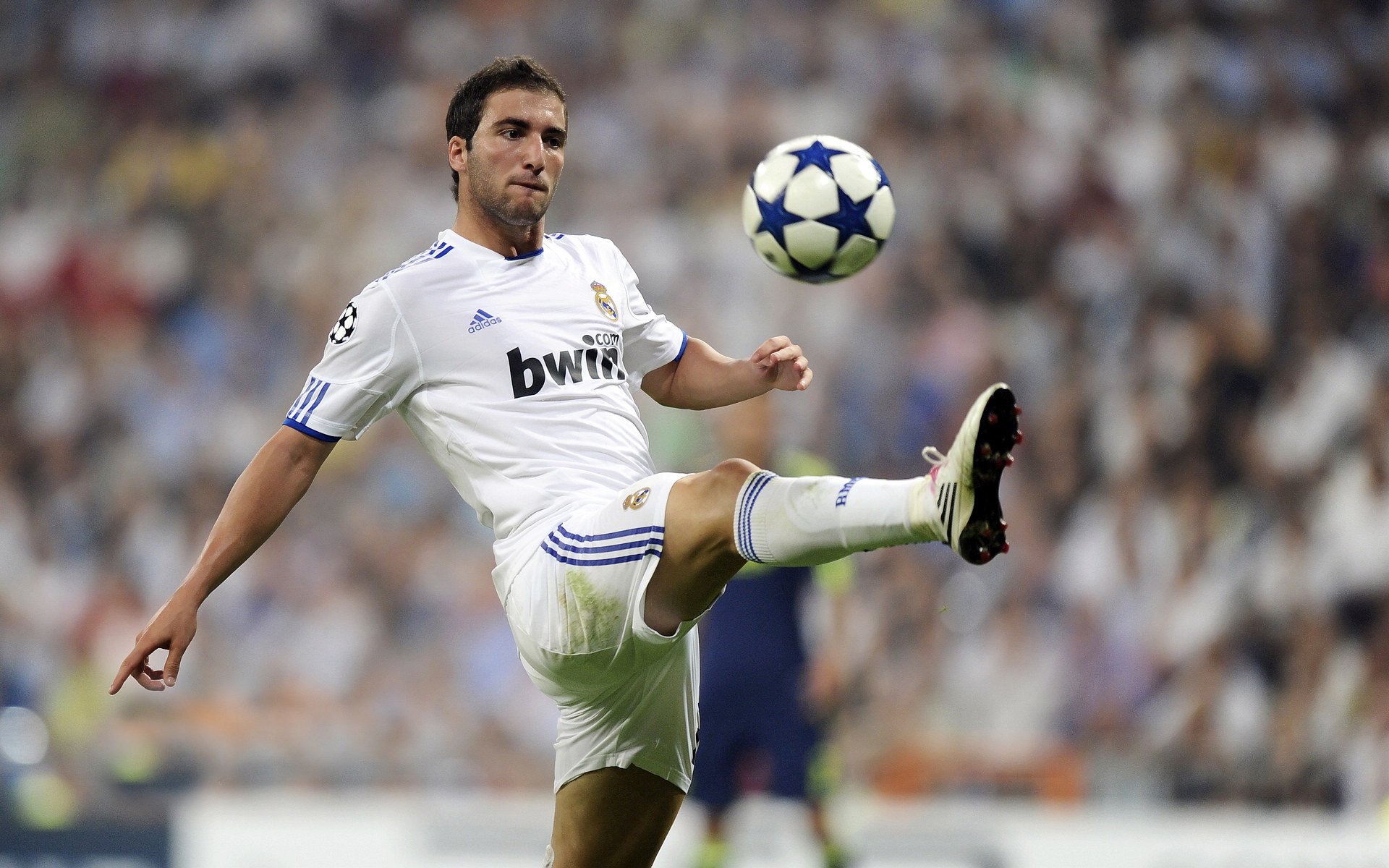 远射“火力全开”:史上最精彩绝妙的远射集锦,远火射击视频